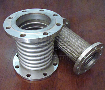 不同材質(zhì)補(bǔ)償器的對(duì)比 不同材質(zhì)補(bǔ)償器的對(duì)比