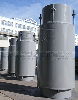 套筒<a href=http://www.berberana.cn target=_blank class=infotextkey>補(bǔ)償器</a>