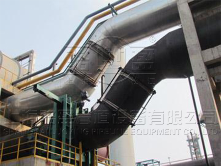 大拉桿橫向<a href=http://www.berberana.cn target=_blank class=infotextkey>補(bǔ)償器</a>現(xiàn)場圖